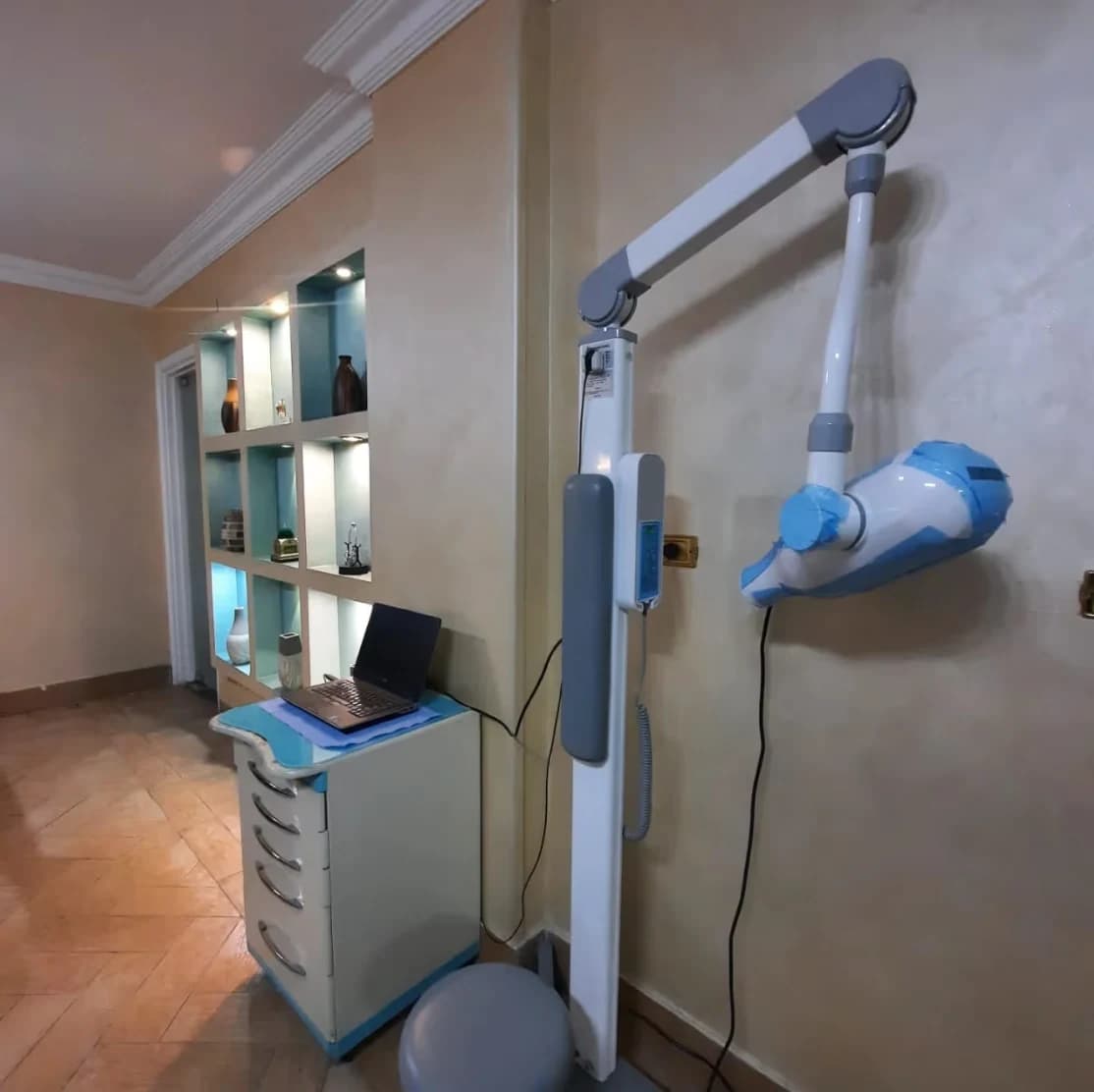 غرفة الجراحة في عيادة توث ميت – مكان متخصص لإجراء جراحات الأسنان المعقدة باستخدام تقنيات حديثة لضمان أفضل نتائج علاجية