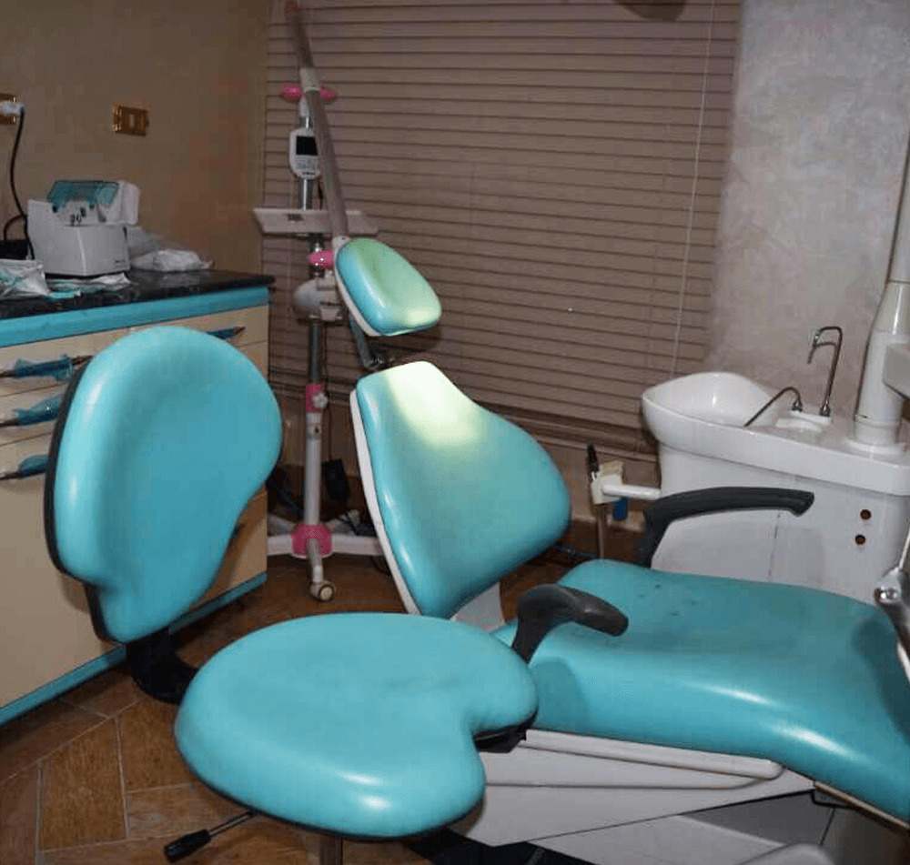 غرفة الجراحة في عيادة توث ميت – مكان متخصص لإجراء جراحات الأسنان المعقدة باستخدام تقنيات حديثة لضمان أفضل نتائج علاجية